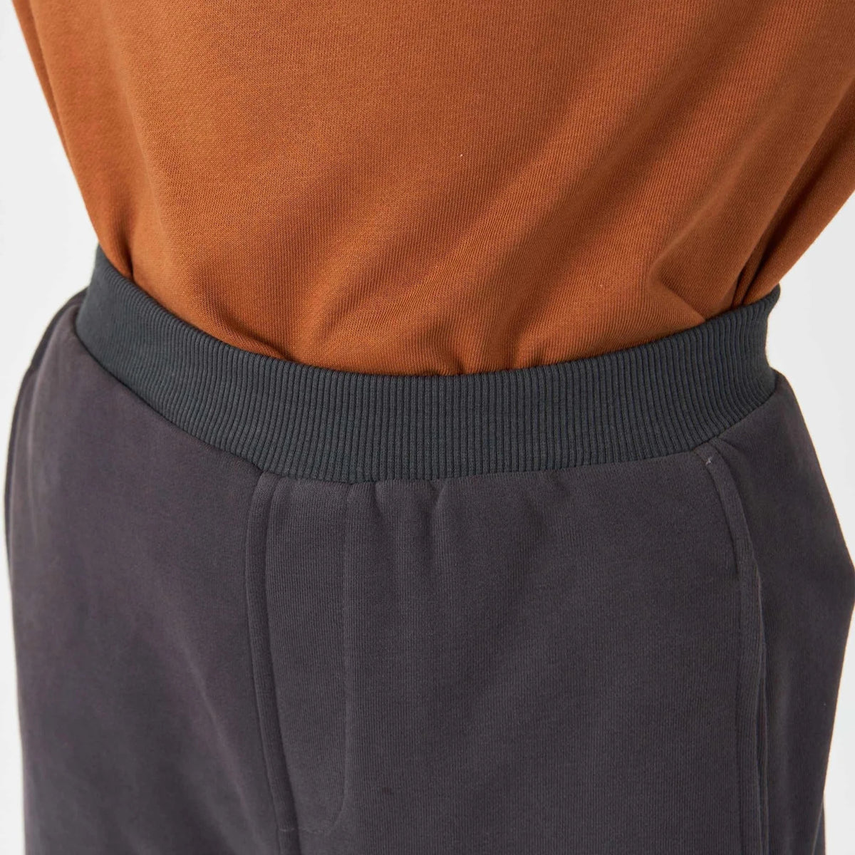 بنطال مربوط الكاحل بخصر مطاطي للأولاد