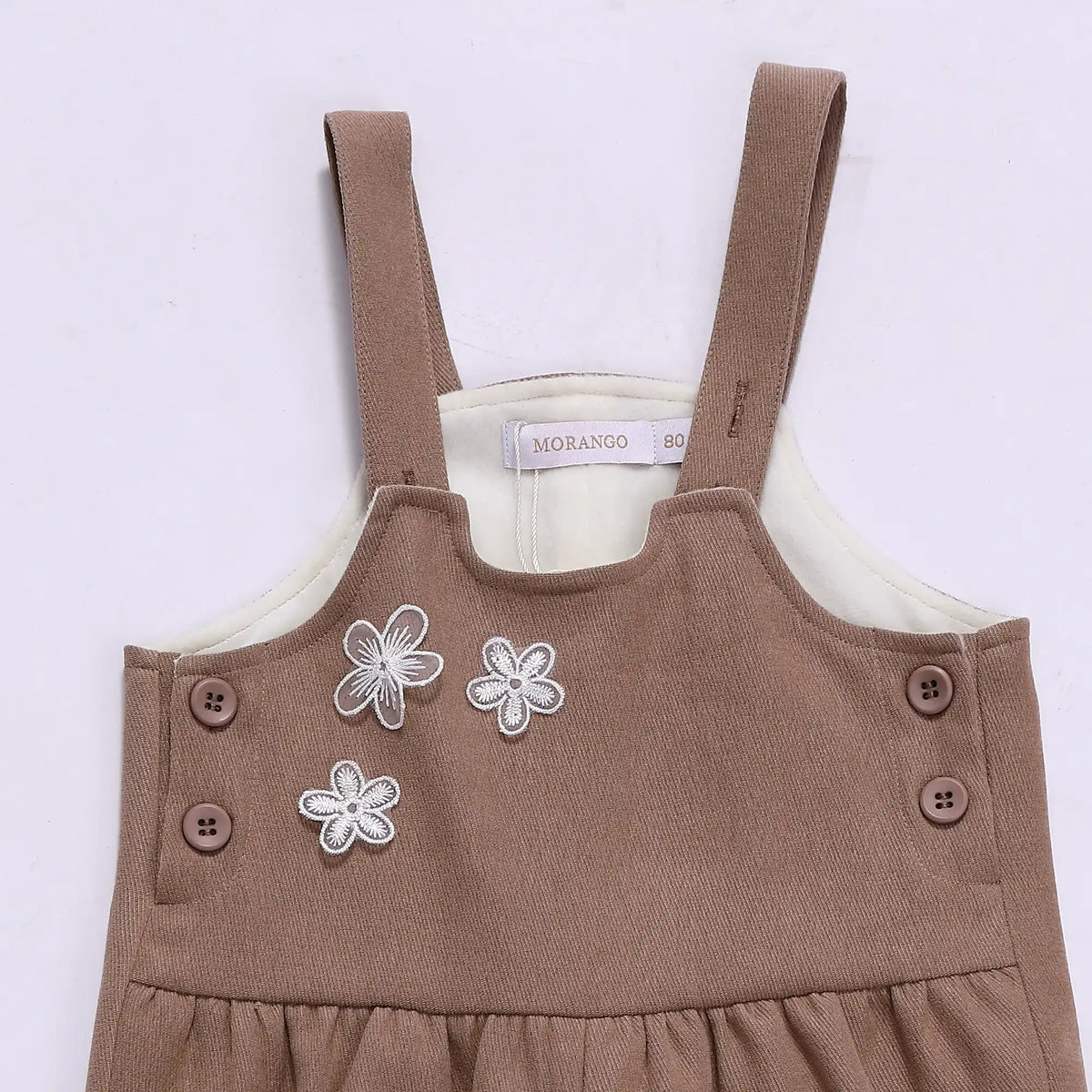 أفرول مُزين بجيوب وورد للمواليد البنات