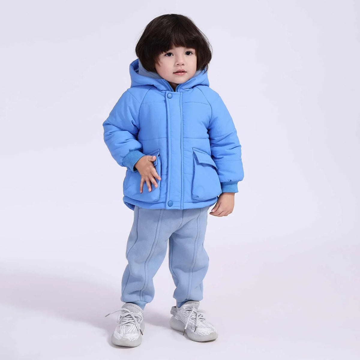 جاكيت مبطن بجيوب وغطاء رأس للمواليد الأولاد