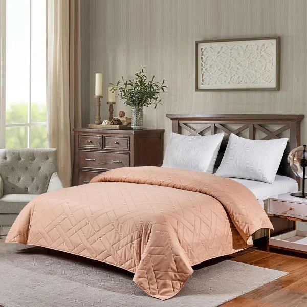 Free Nude Pink Plain Bedspread Image