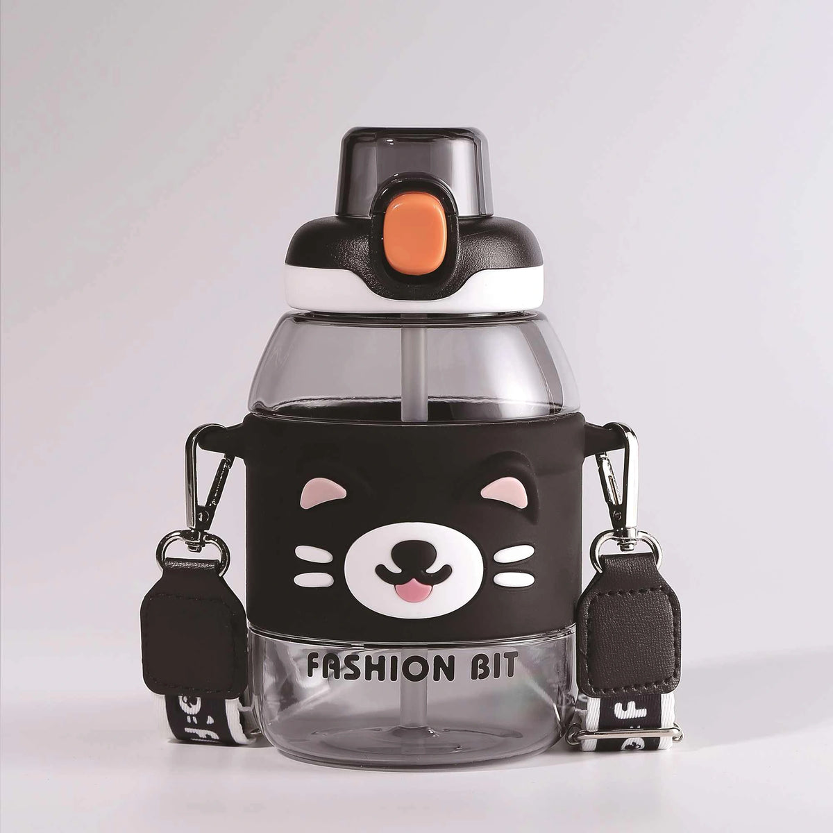 750ml Black plastic bottle Image