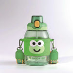 750ml Green plastic bottle Image