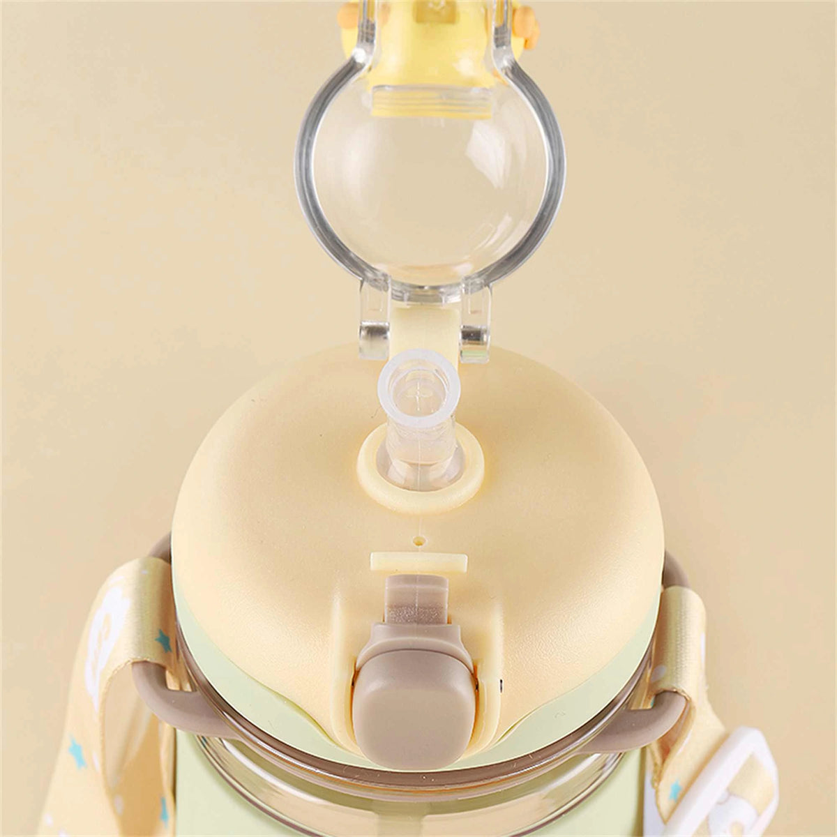 plastic bottle Image