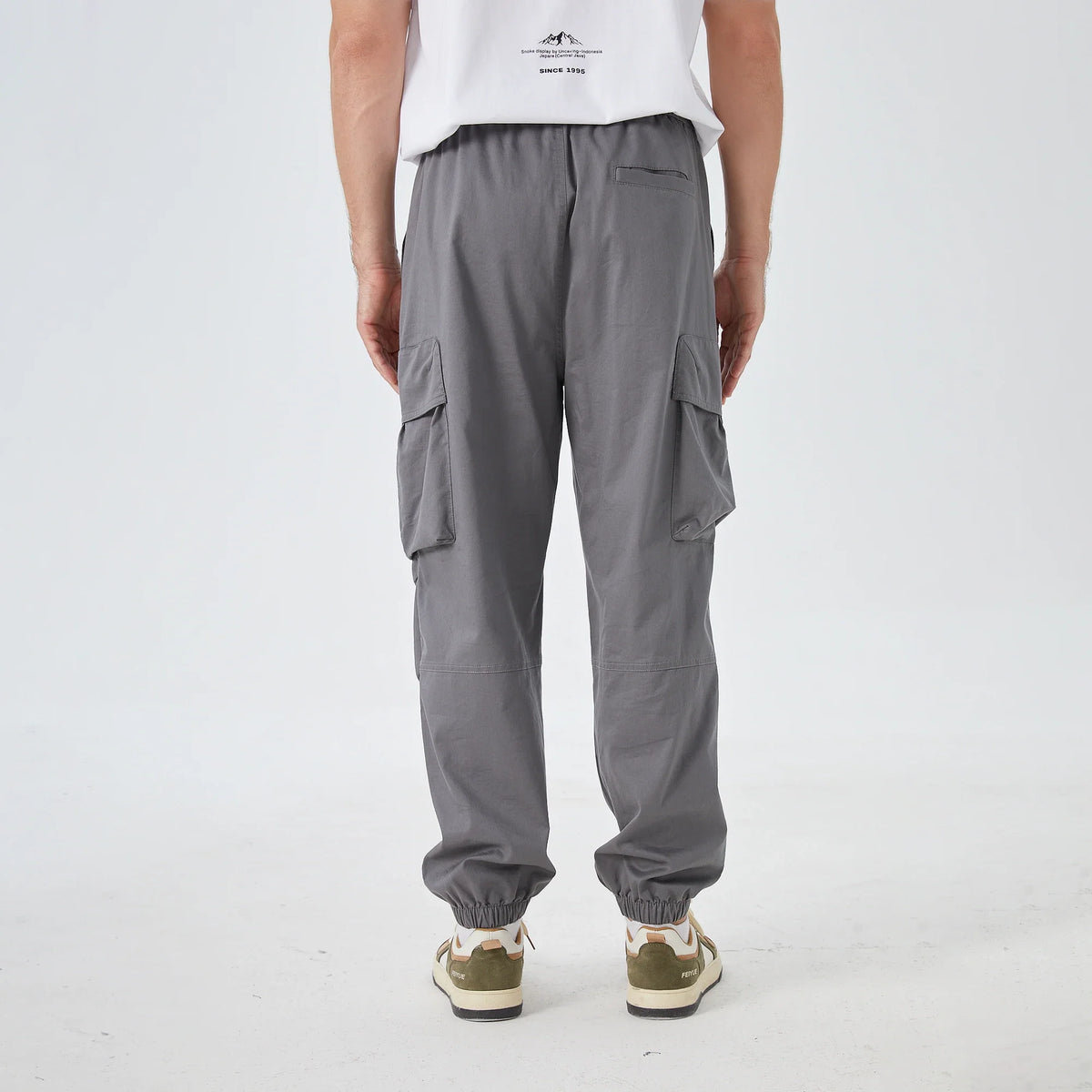 Badge Street Look Pants for Men Image