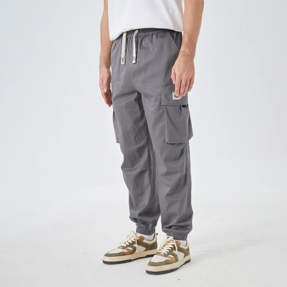 Badge Street Look Pants for Men Image