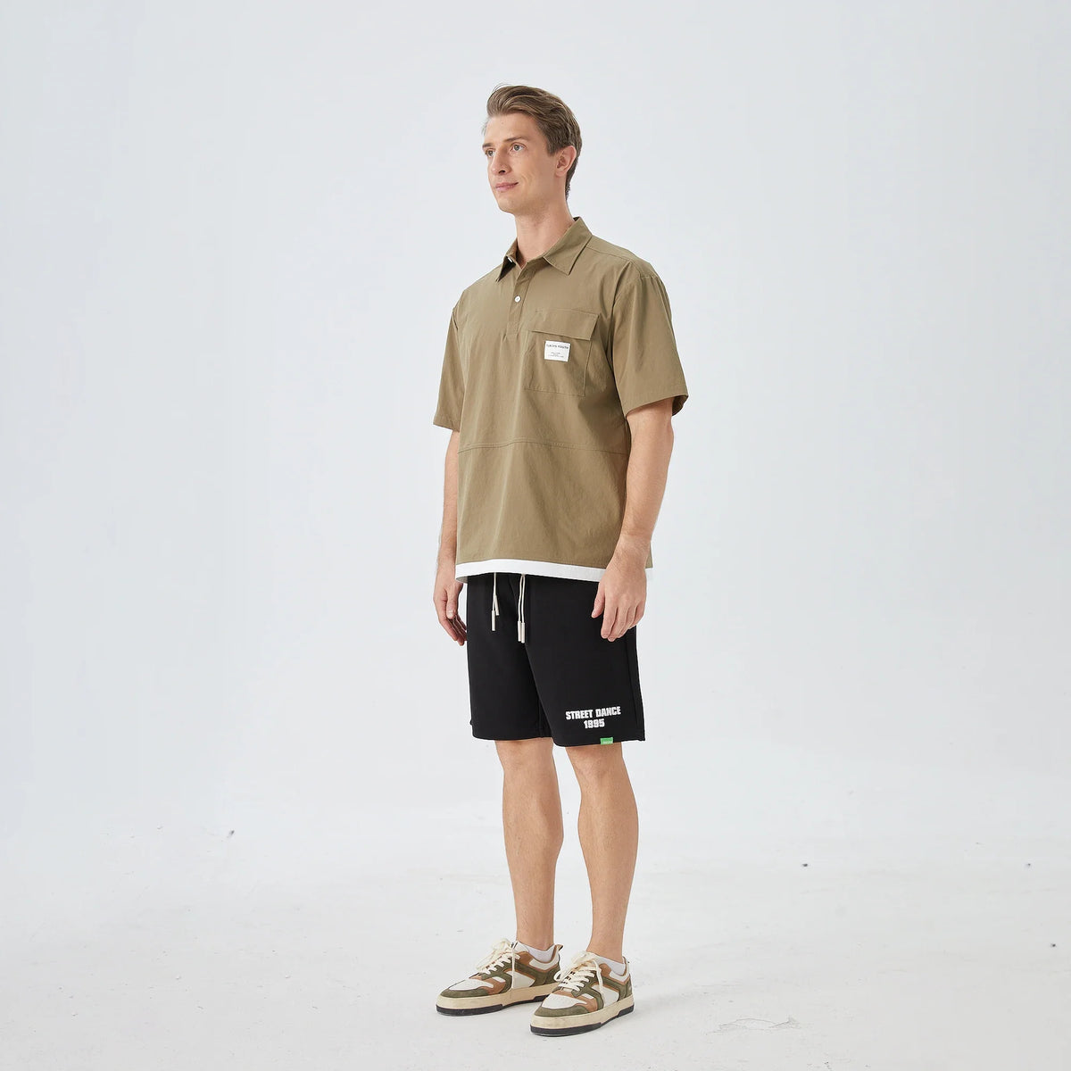 Badge Street Look Shirt for Men Image