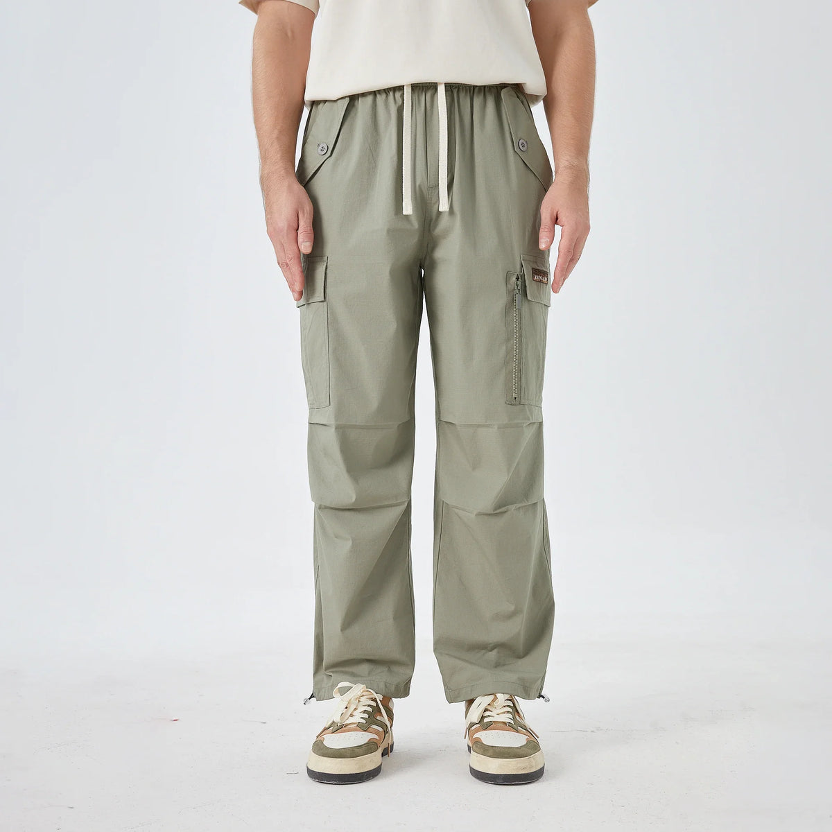 Gray Green Badge Street Look Pants for Men Image