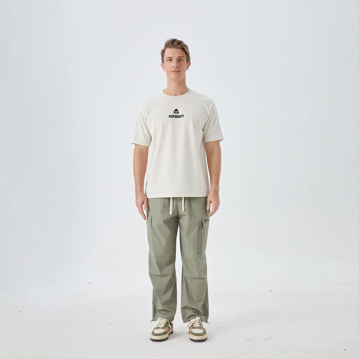 Badge Street Look Pants for Men Image
