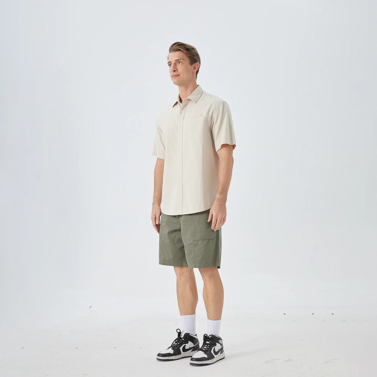 Badge Street Look Shorts for Men Image