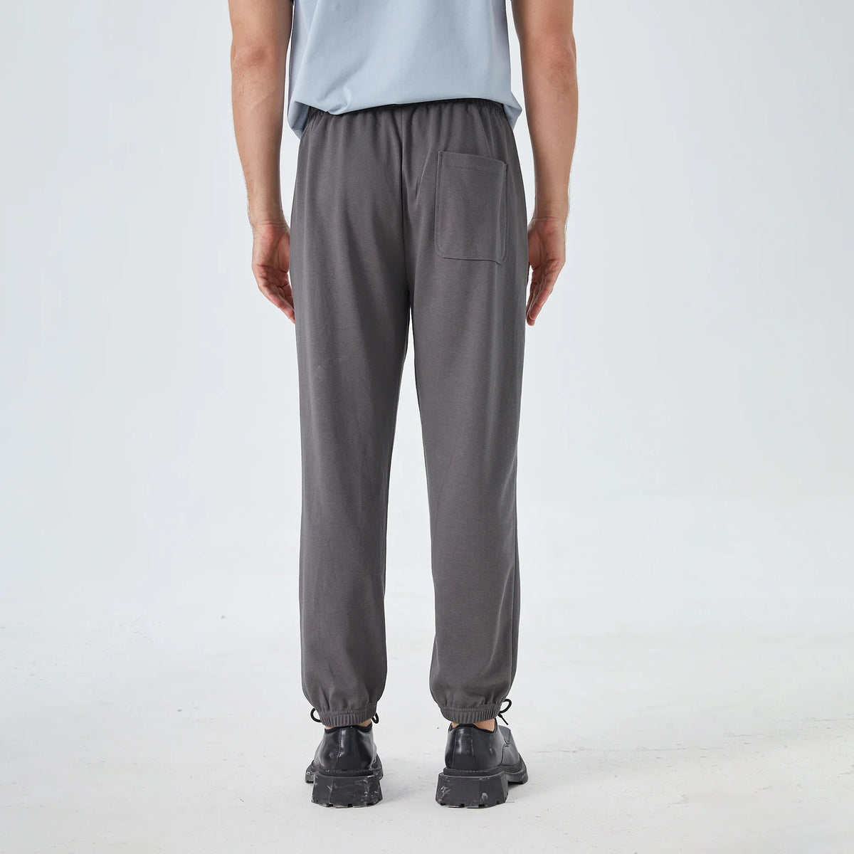 Badge Street Look Pants for Men Image