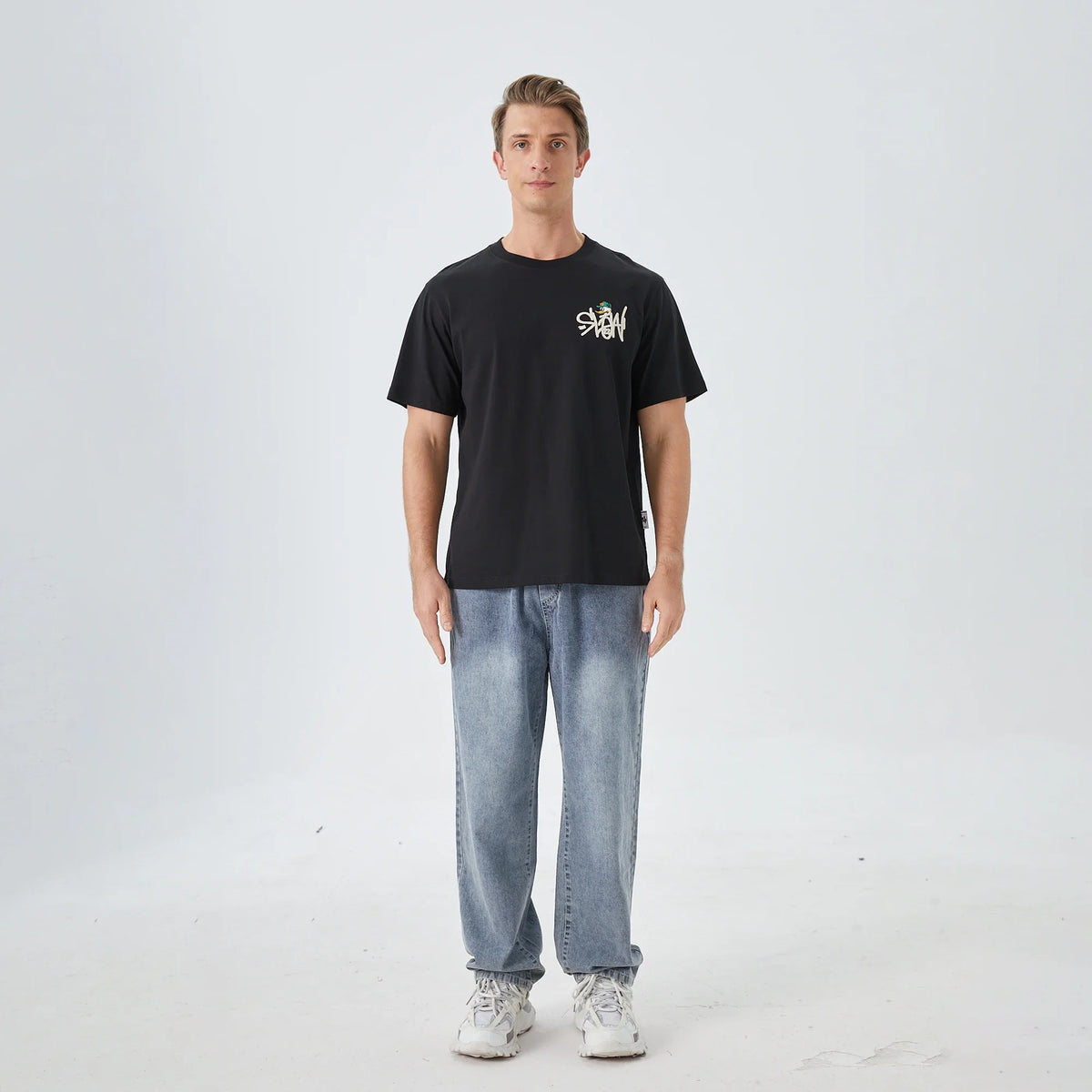 Printed Street Look T.Shirt for Men Image
