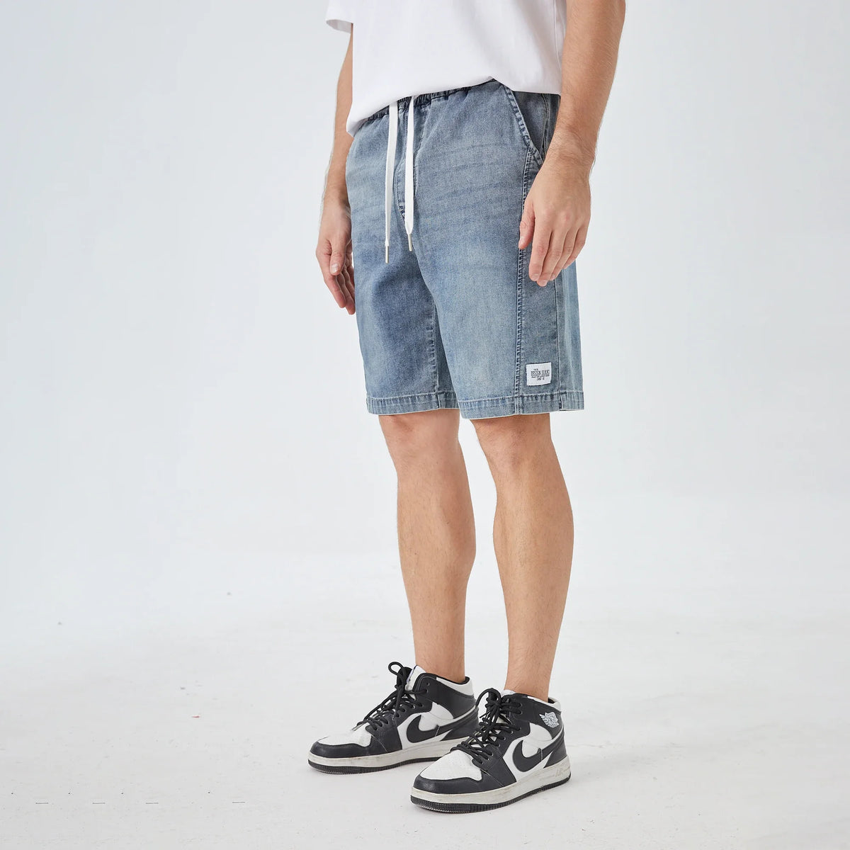 Washed Jeans Street Look Shorts for Men Image
