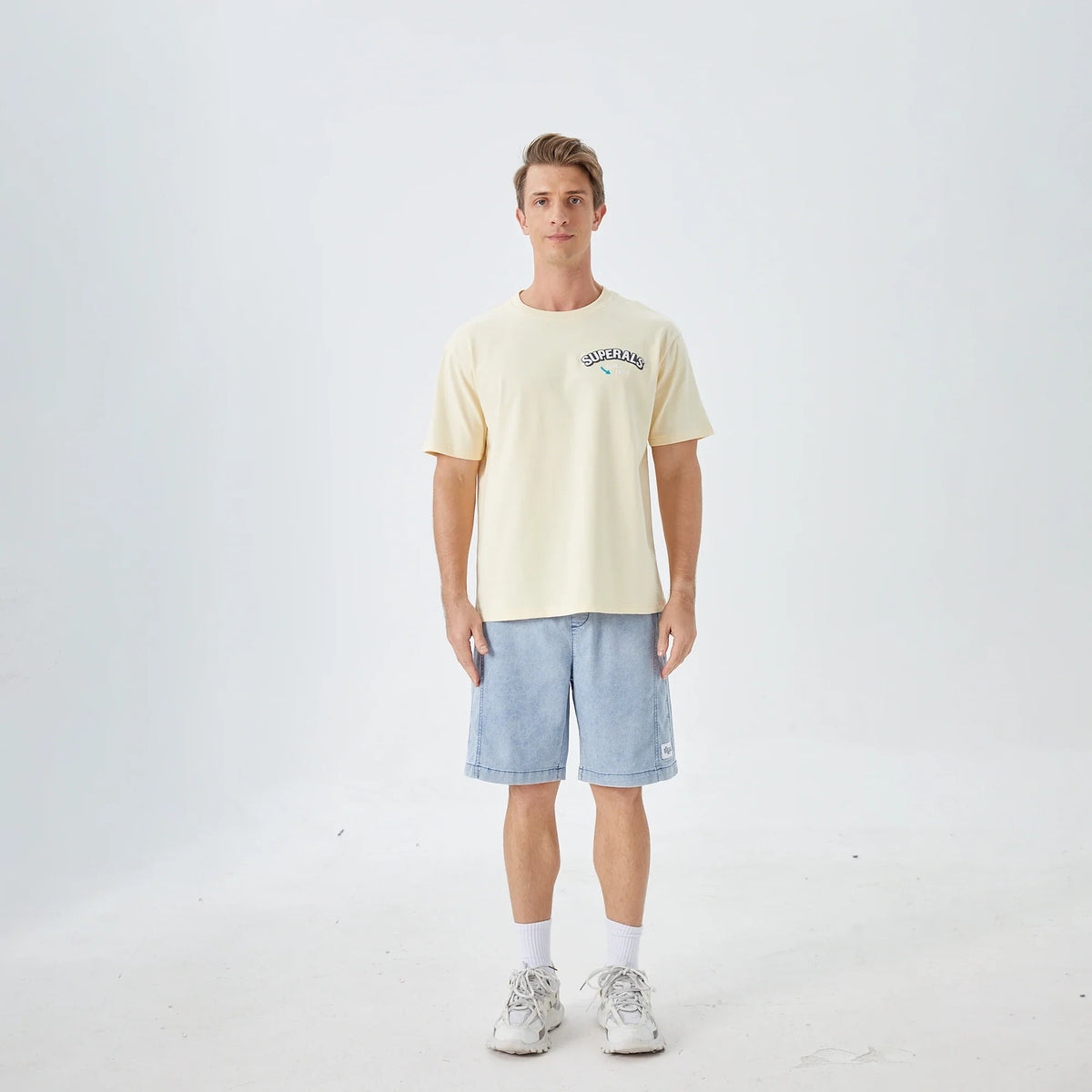 Washed Jeans Street Look Shorts for Men Image