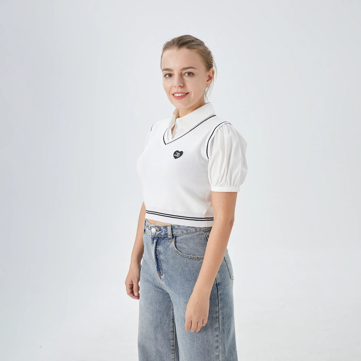 Badge Street Look Sweater for Women Image