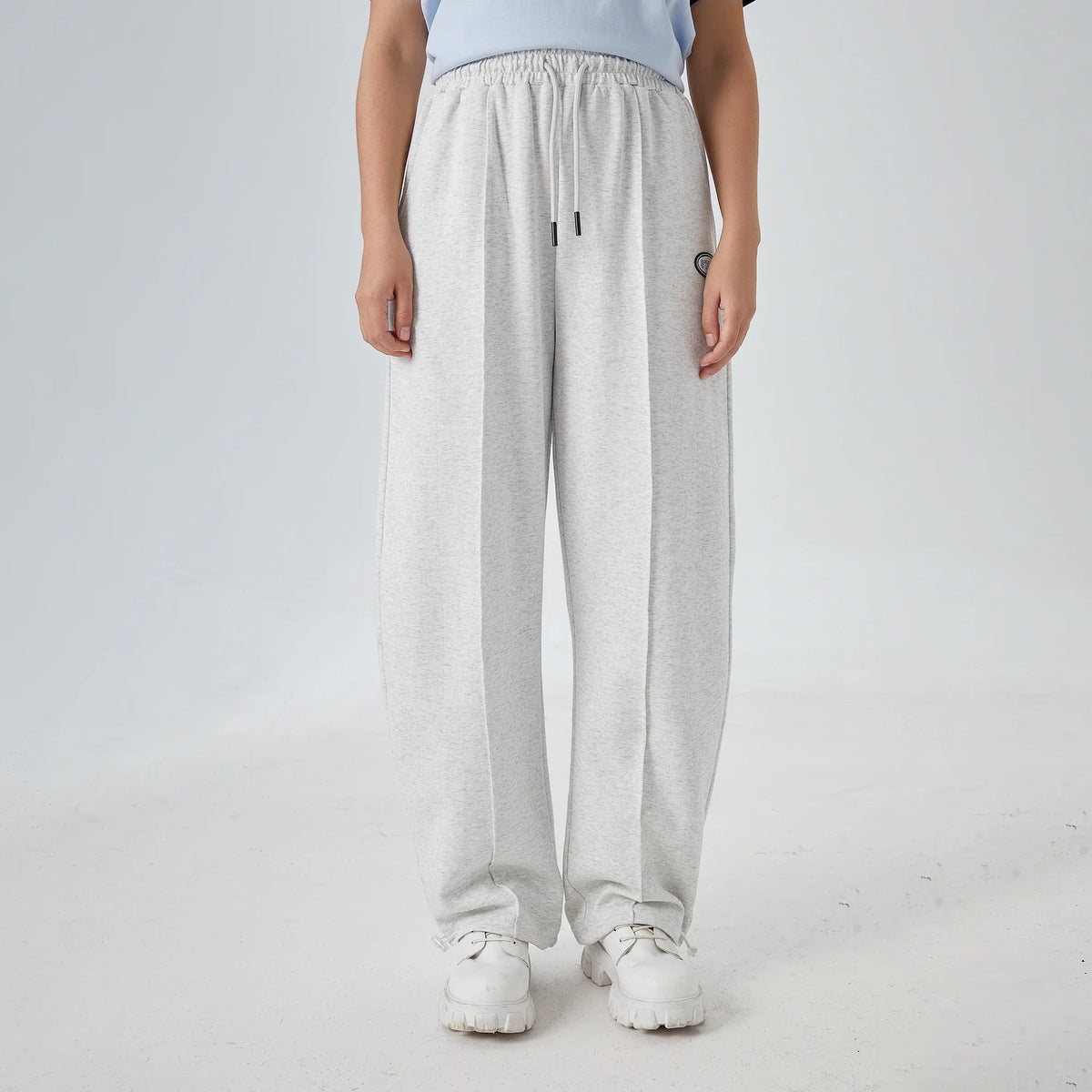 Light Gray Badge Street Look Pants for Women Image