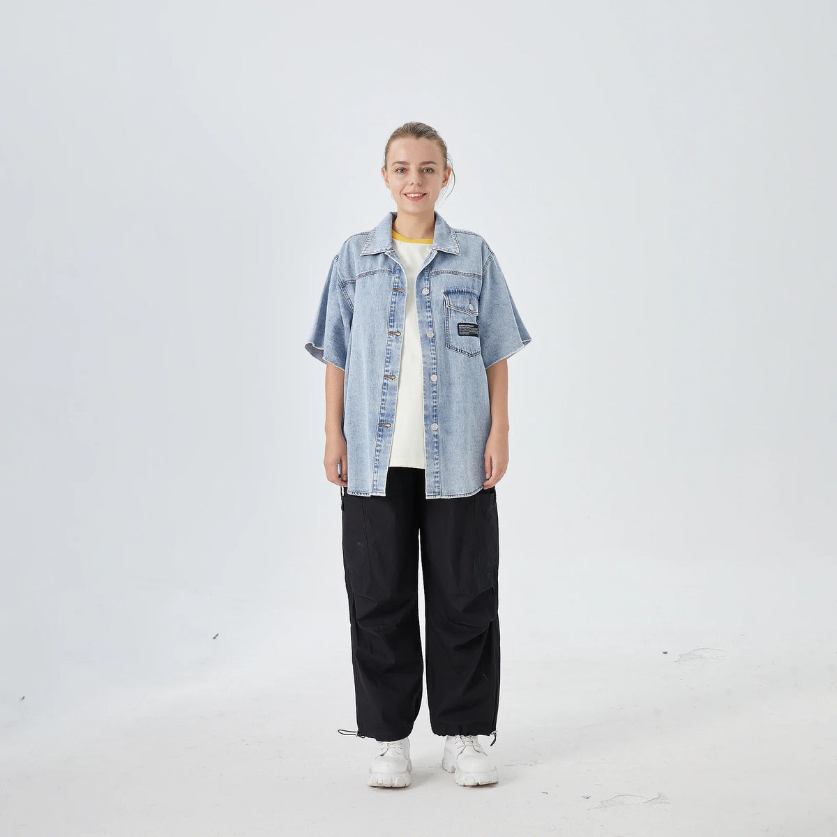 Washed Jeans Street Look Shirt for Women Image