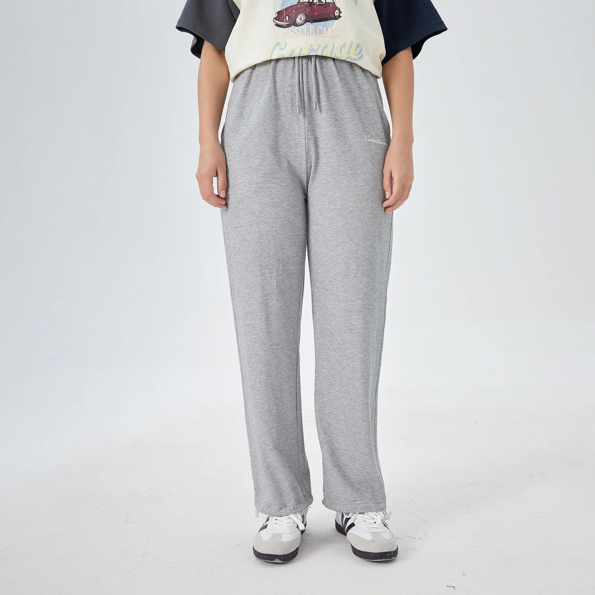 Light Gray Printed Street Look Pants for Women Image
