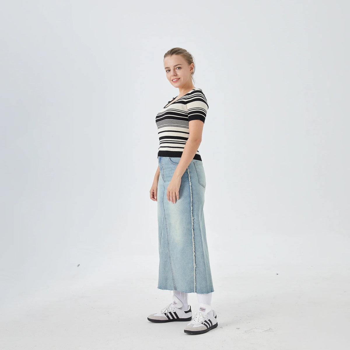 Striped Street Look Sweater for Women Image