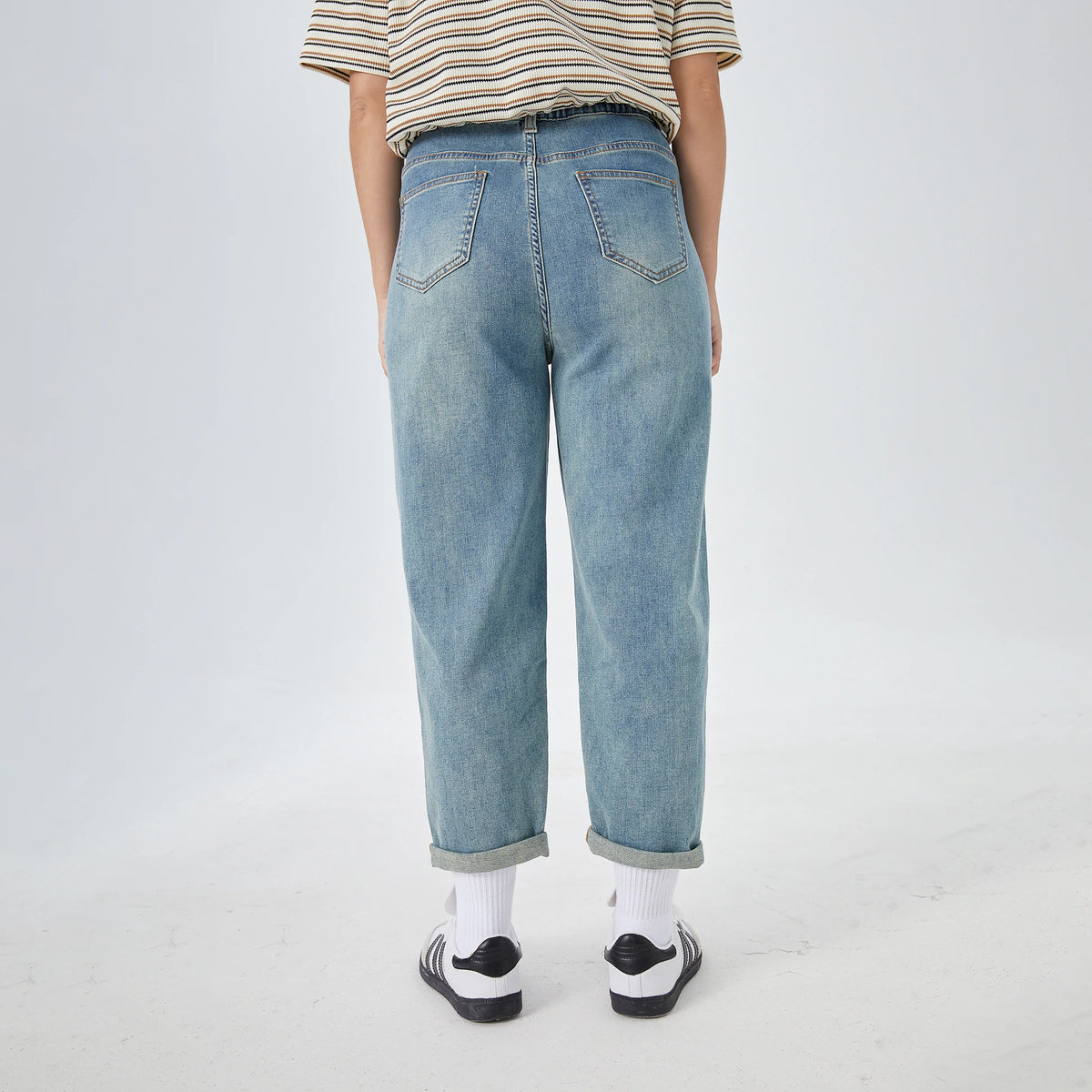Washed Jeans Street Look Pants for Women Image