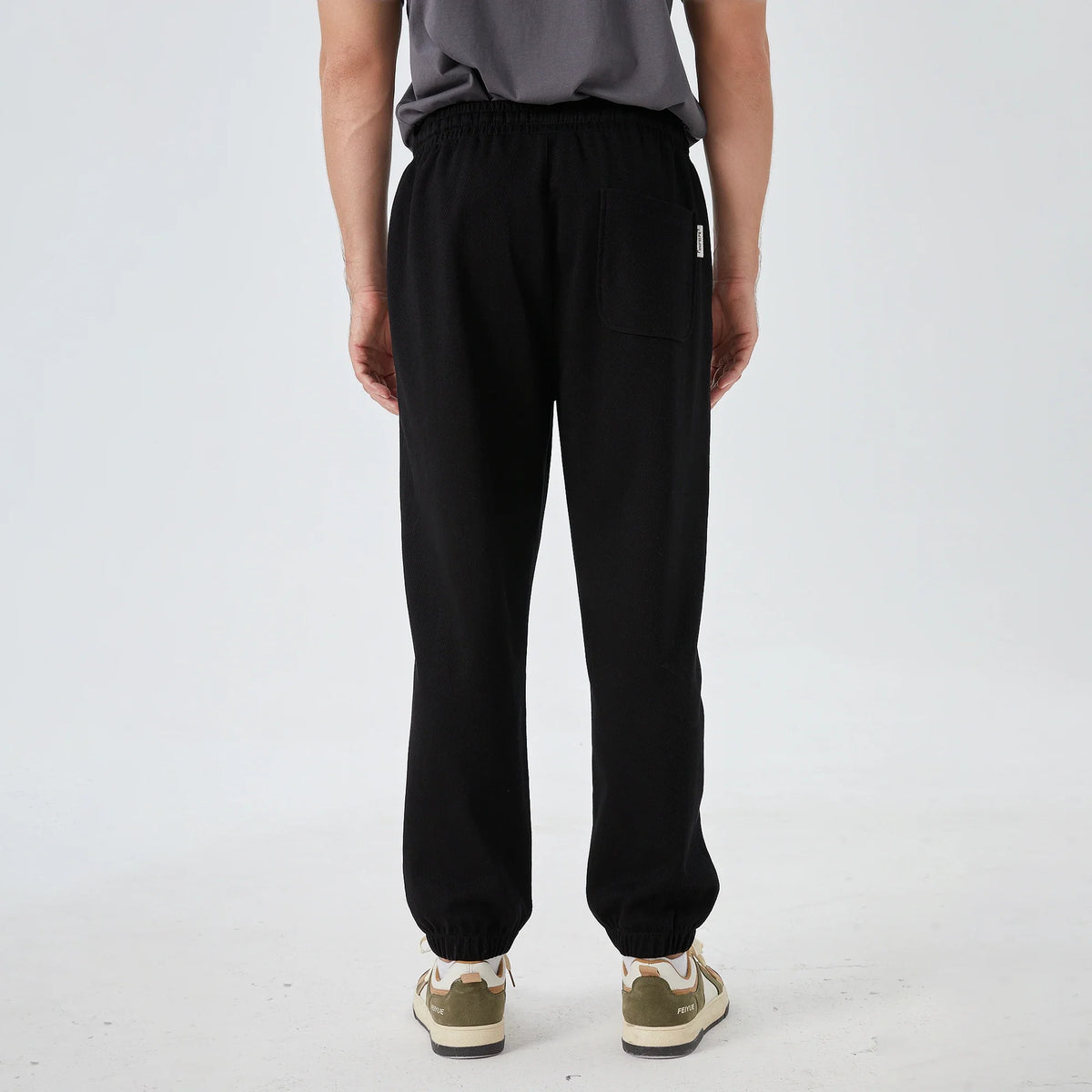 Badge Street Look Pants for Men Image