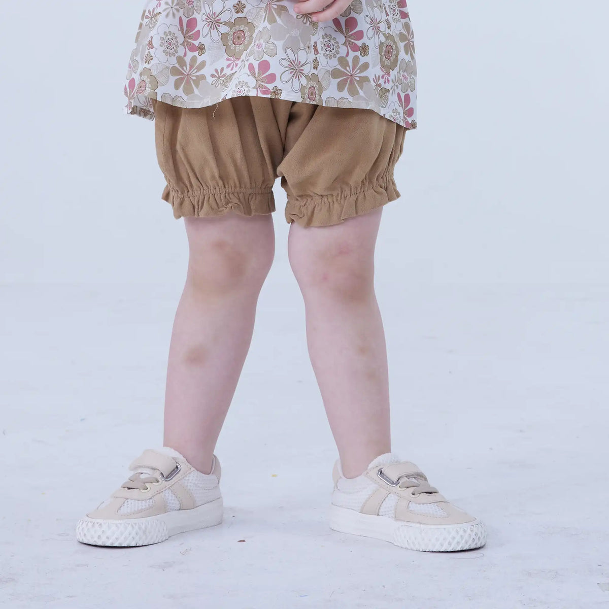 Dark Beige Ankle-Tied Linen Shorts For Baby Girl Image