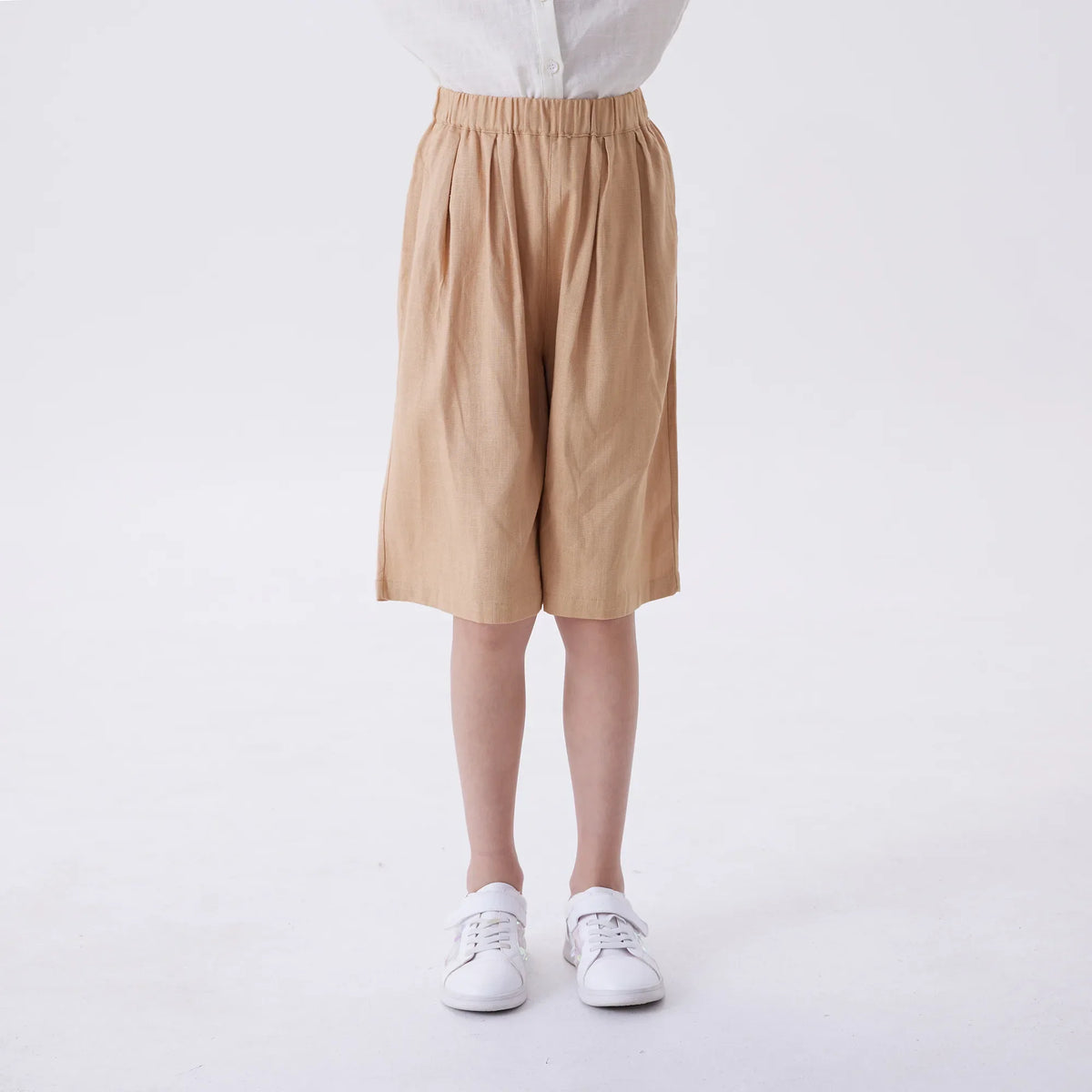 Khaki Baggy Fashion Shorts For Girls Image