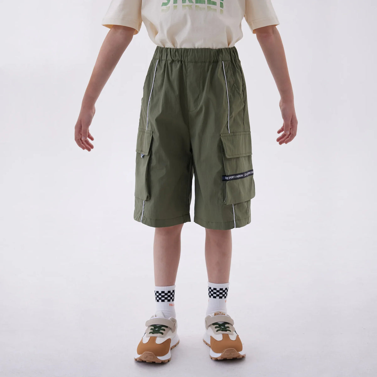 Army Green Baggy Fashion Shorts For Boys Image