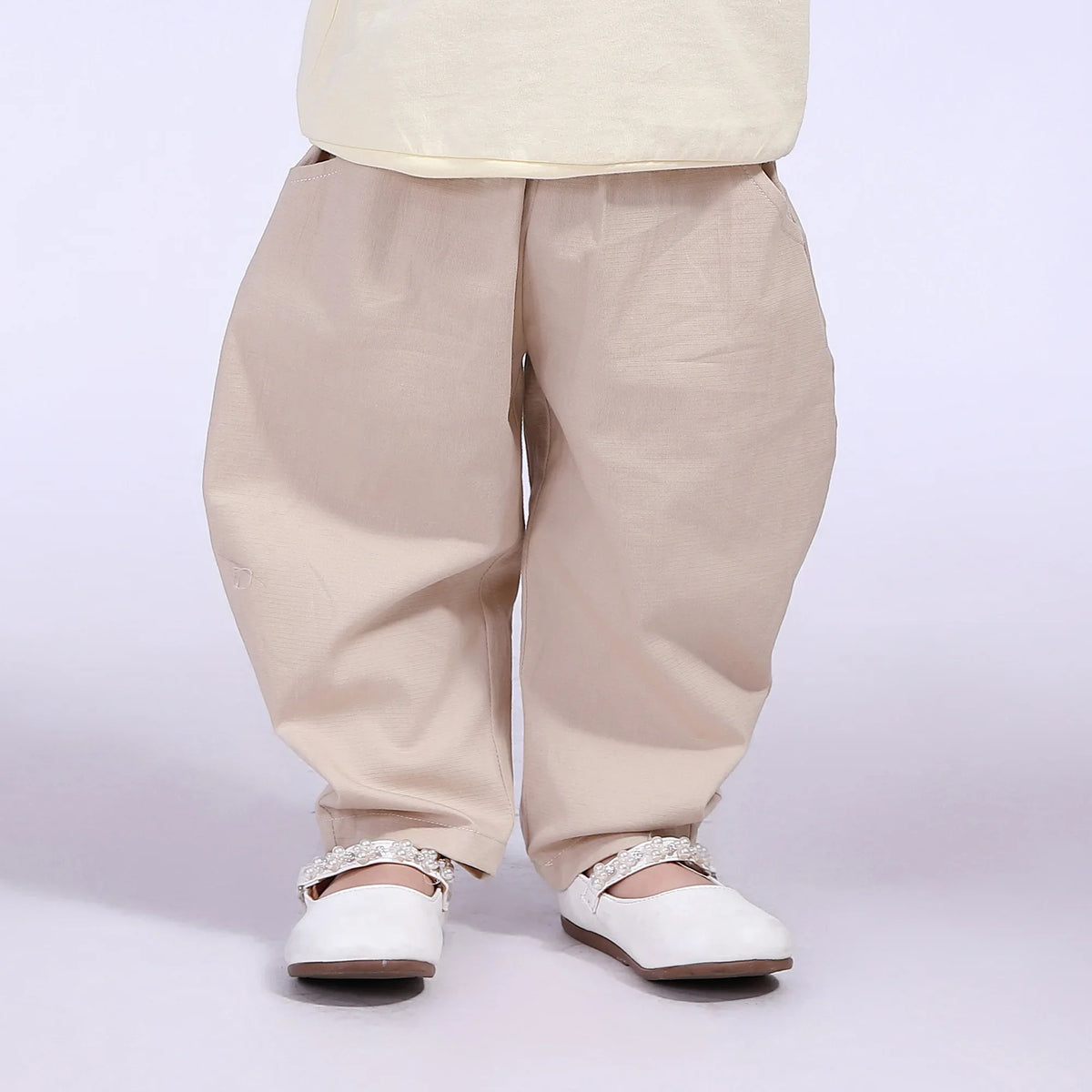 Khaki Harem Street Look Pants For Baby Girl Image