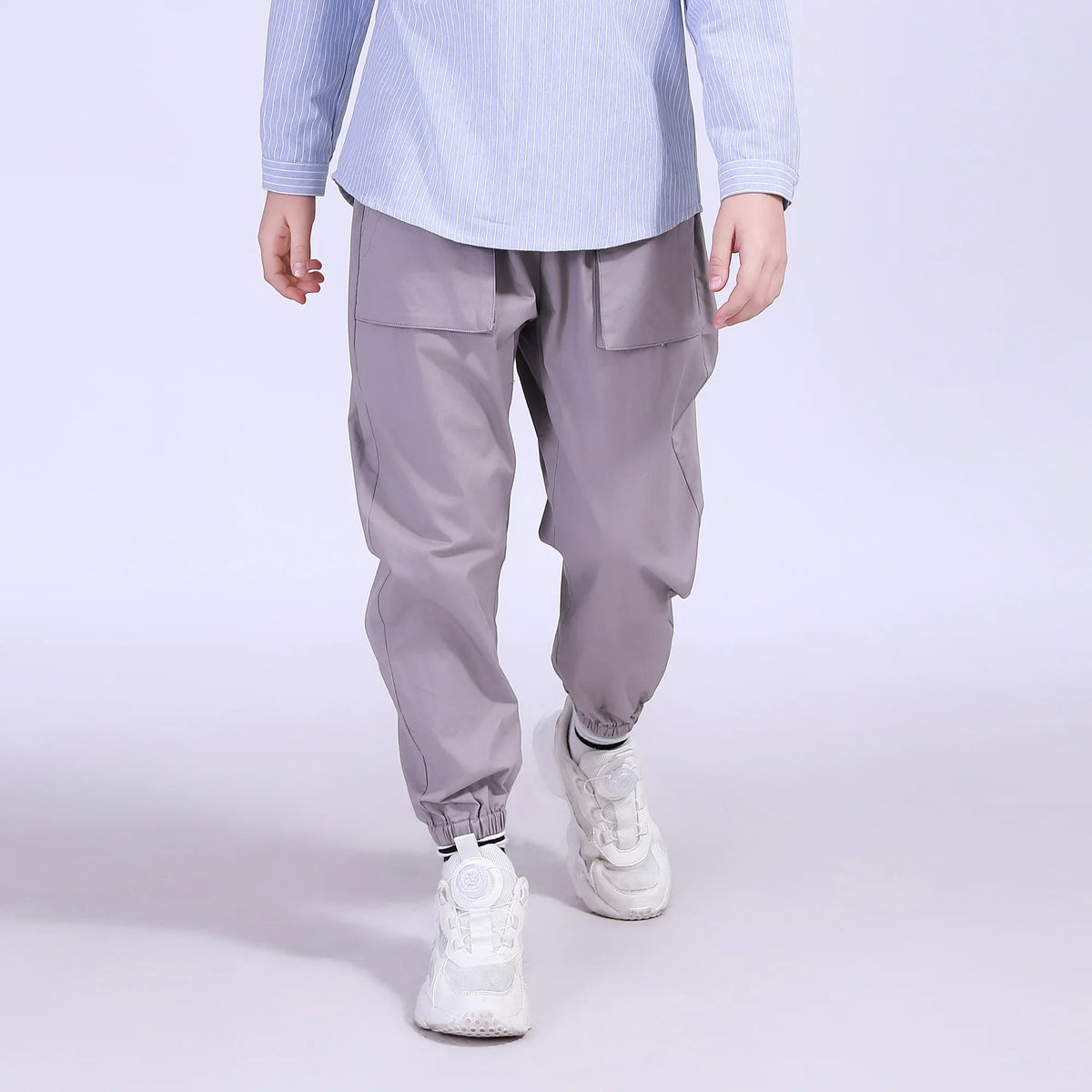Gray Ankle-Tied Street Look Pants For Boys Image