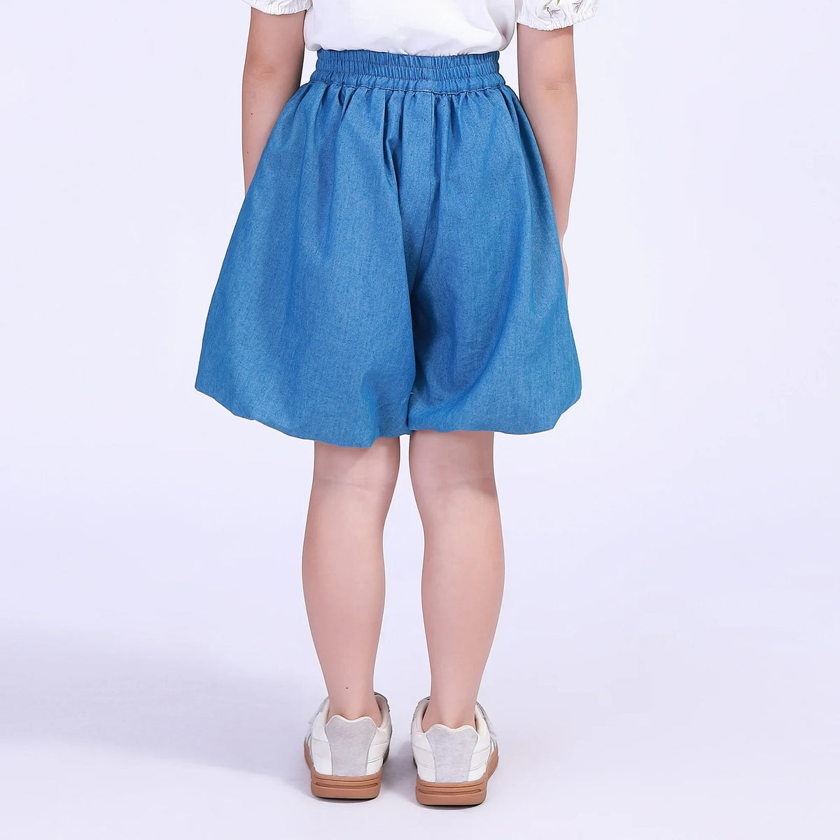 Baggy Street Look Shorts For Girls Image