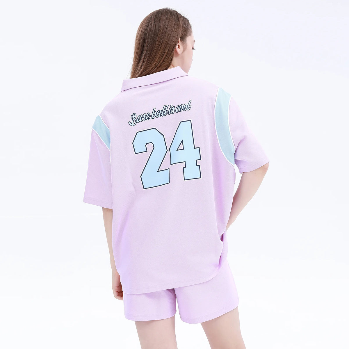 Two-piece sports set for women Image