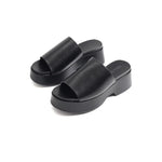 Casual Slippers For Women Image