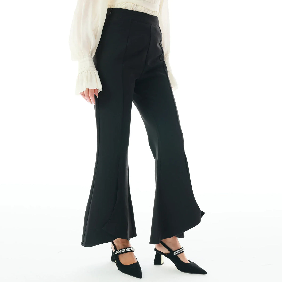 Plain Pants for Women Image
