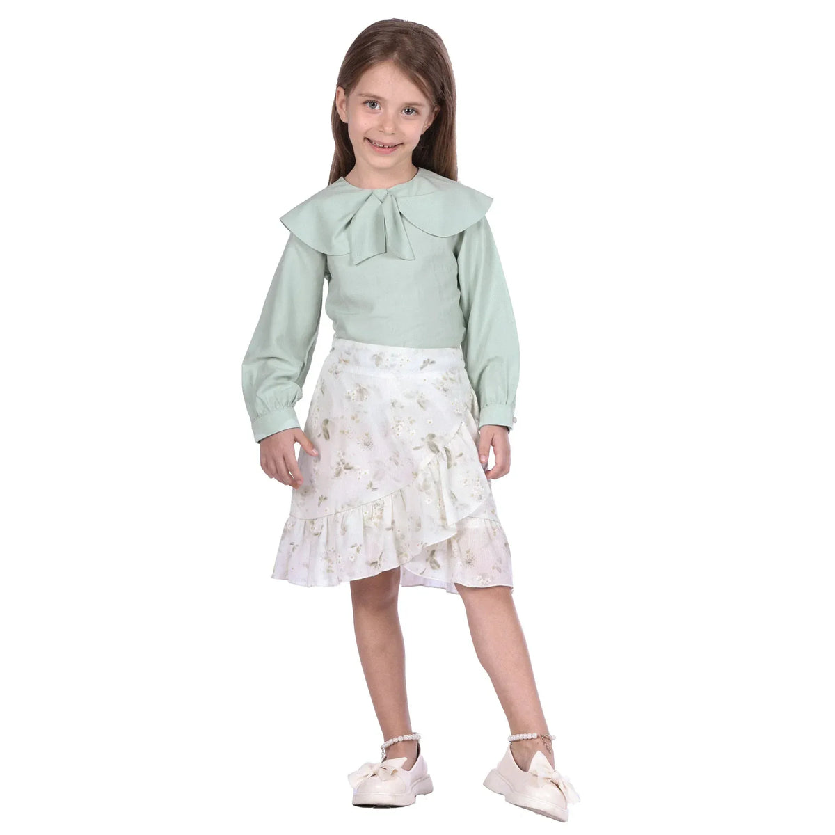 Plain Classic Blouse for Girls Image