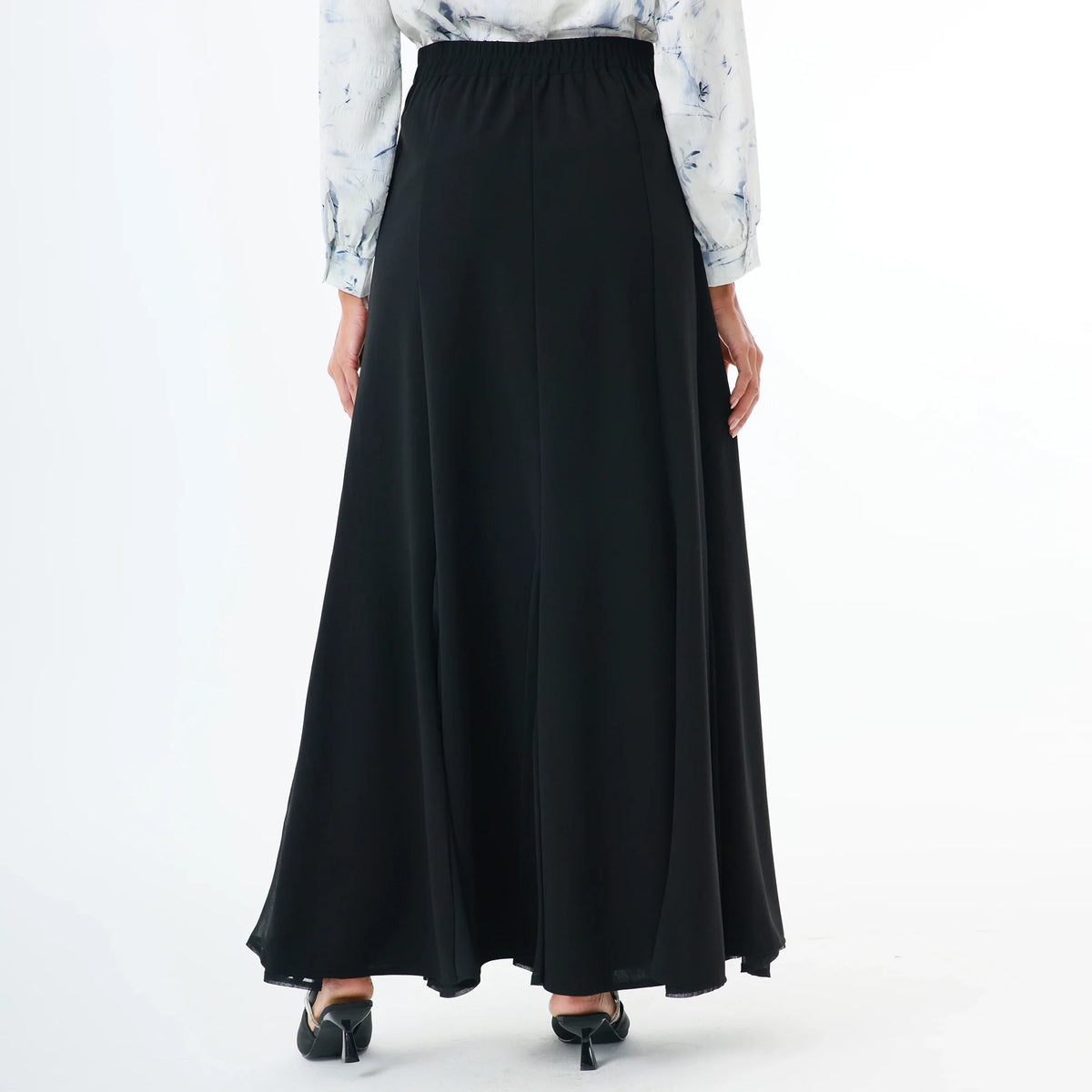 Classic Skirt for Women Image