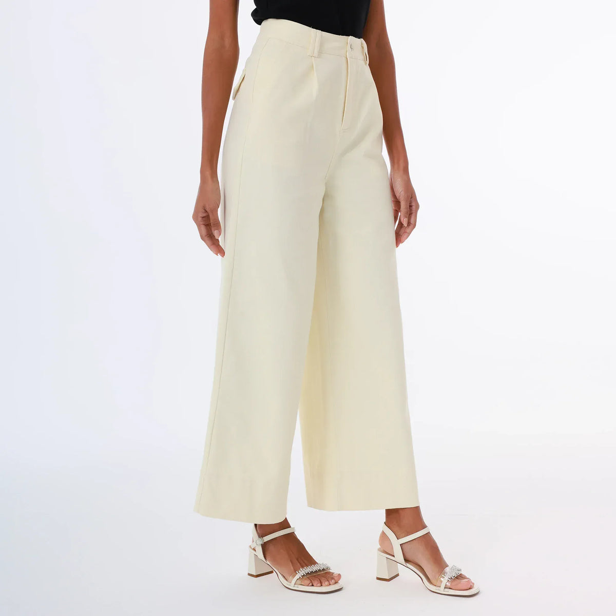 Fashion Pants for Women Image
