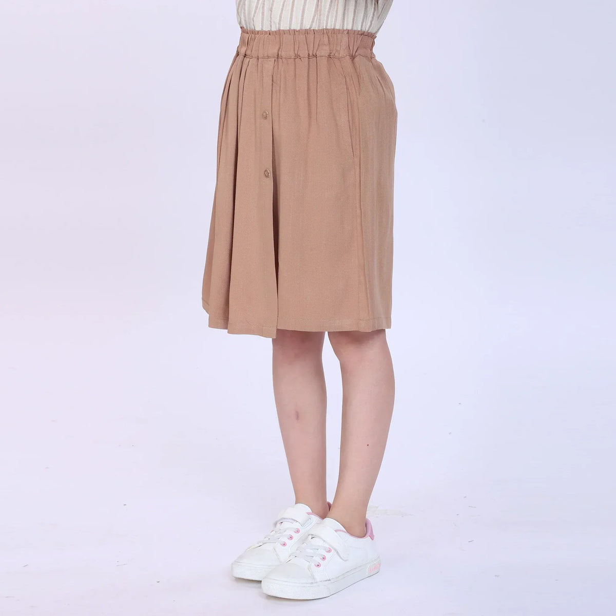 Plain Shorts for Girls Image