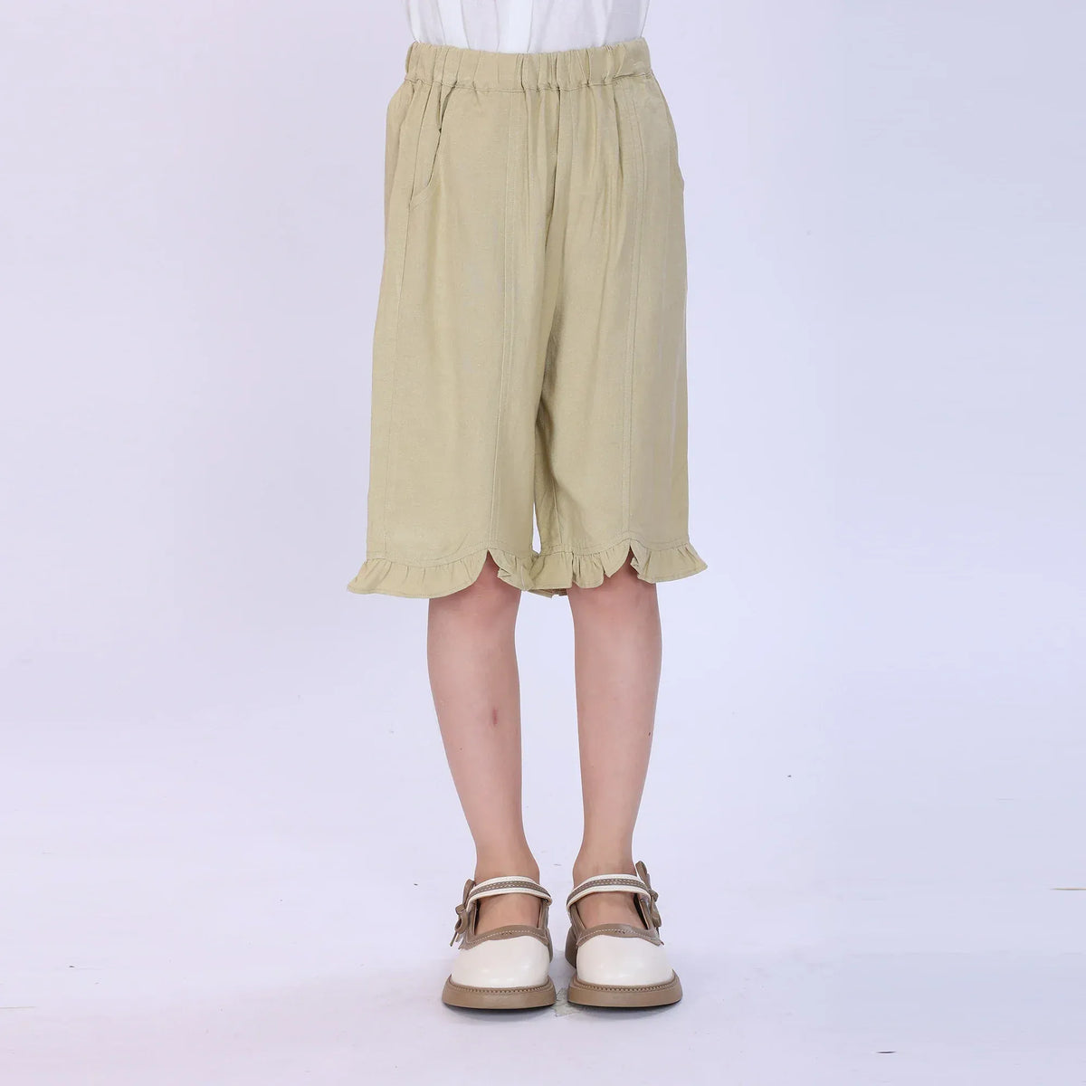 Bean Green Plain Shorts for Girls Image