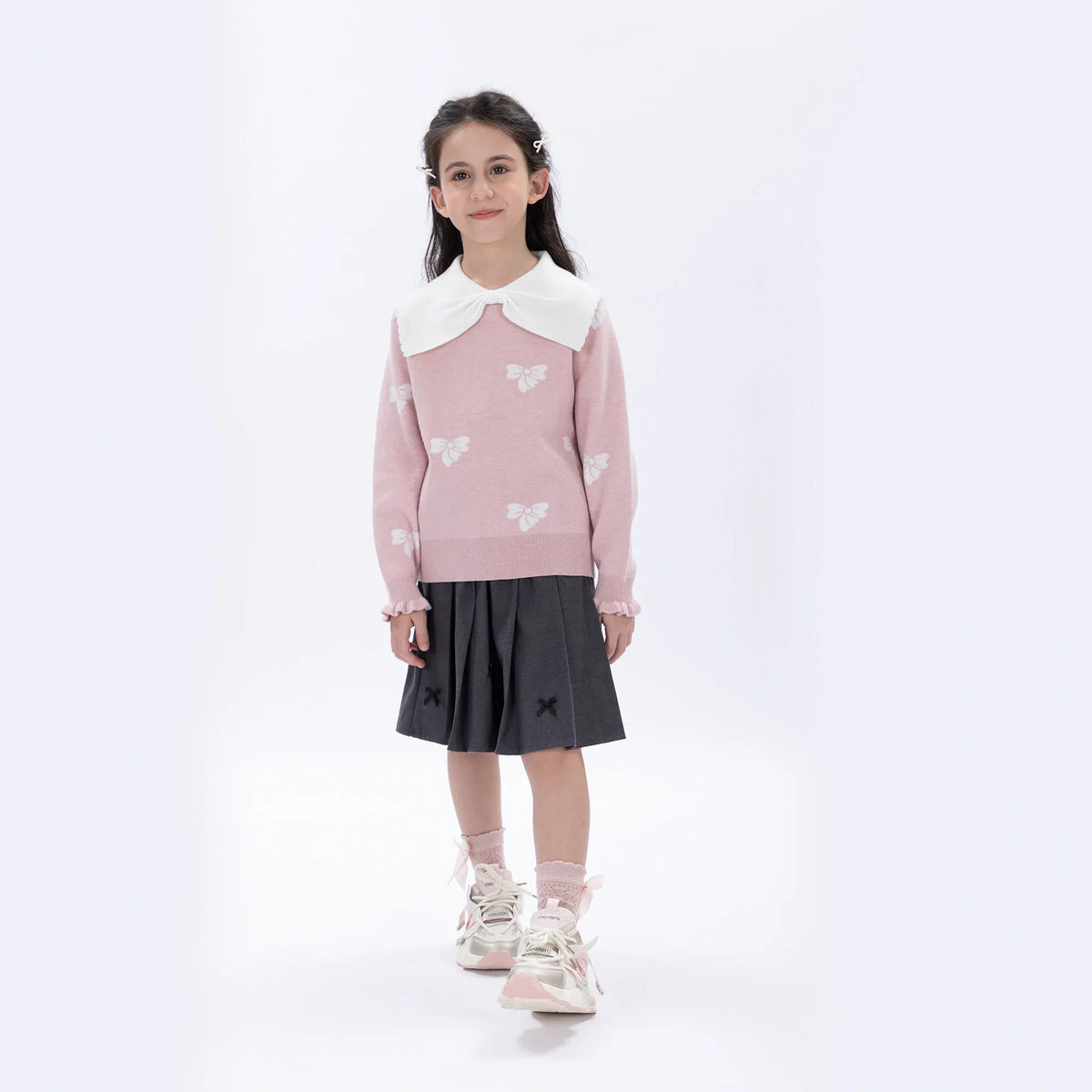 Casual Embroidery Sweater for Girls Image