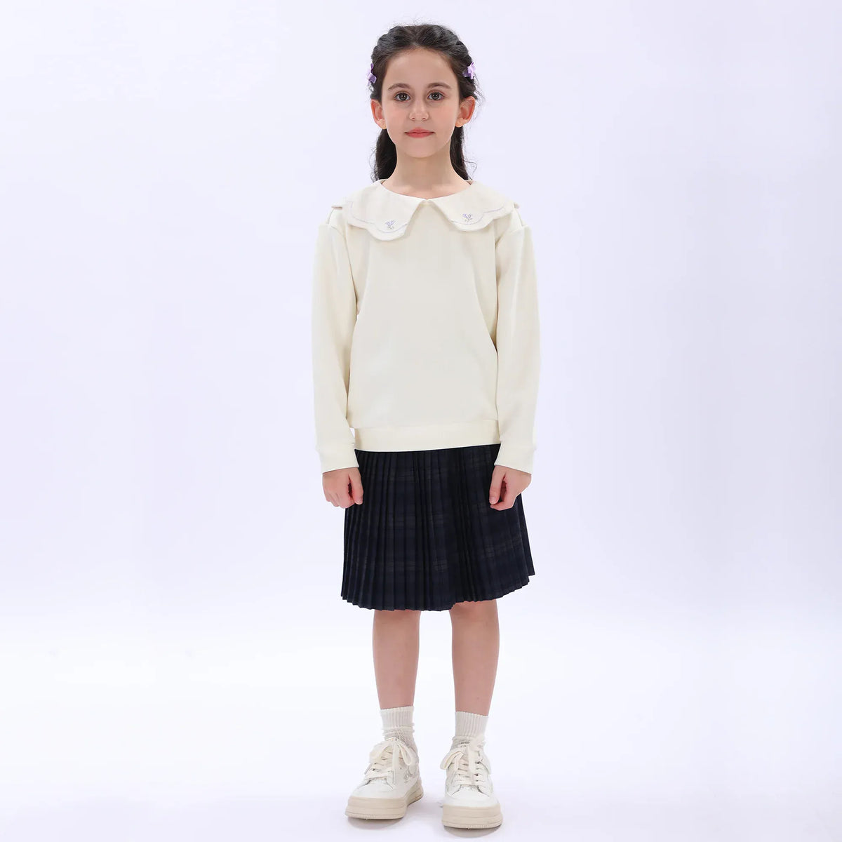 Beige Casual Floral Sweater for Girls Image
