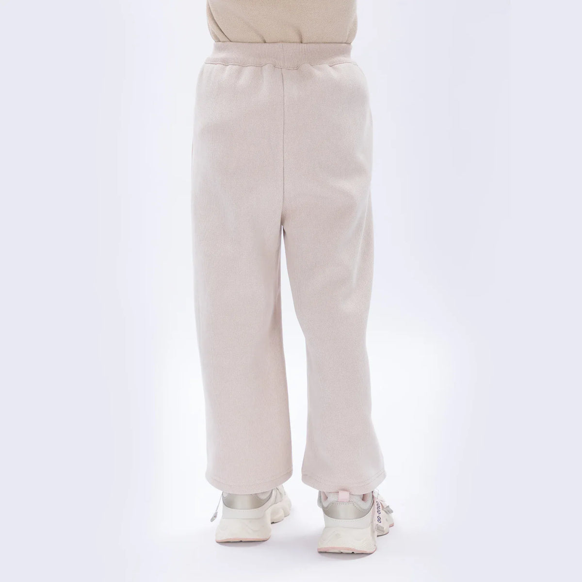 Casual Plain Pants for Girls Image