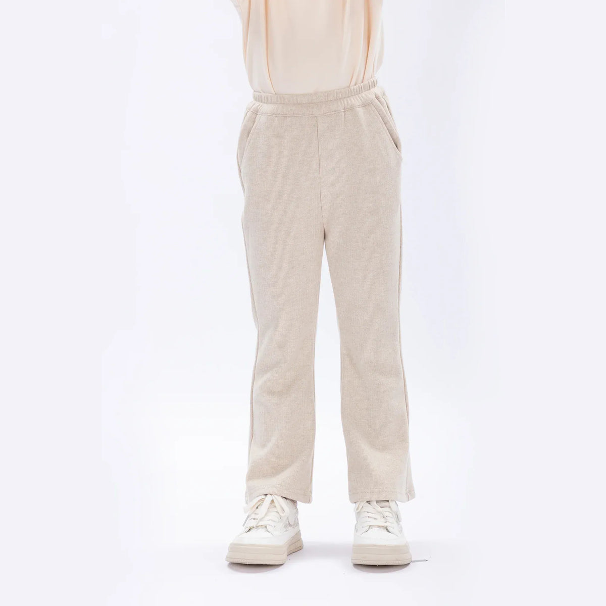 Casual Solid Pants for Girls Image