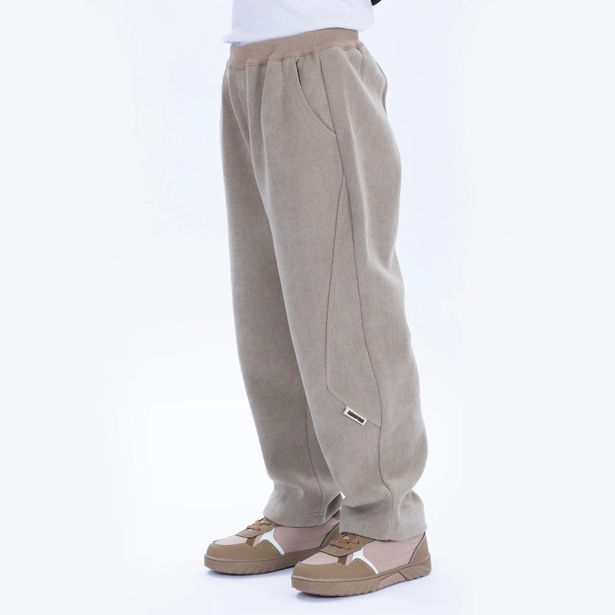 Casual Badge Pants for Boys Image