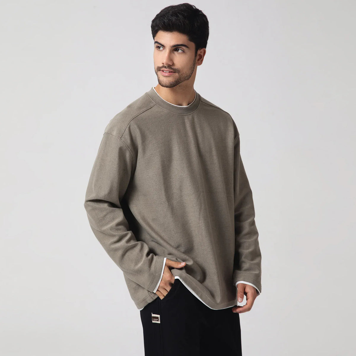 Casual Plain Sweatshirt for Men Image