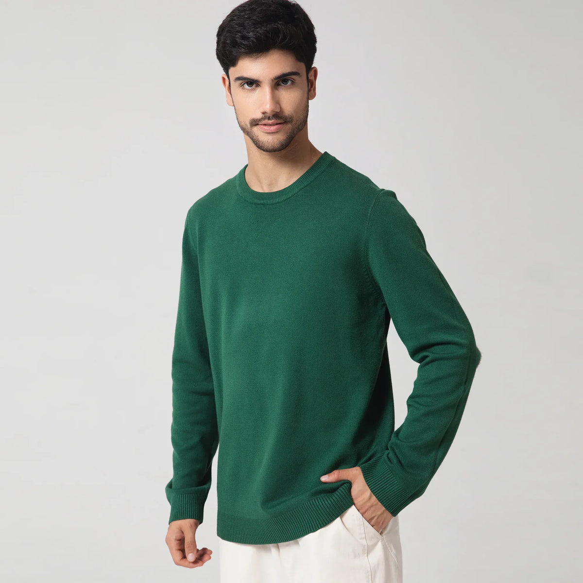 Casual Plain Sweater for Men Image