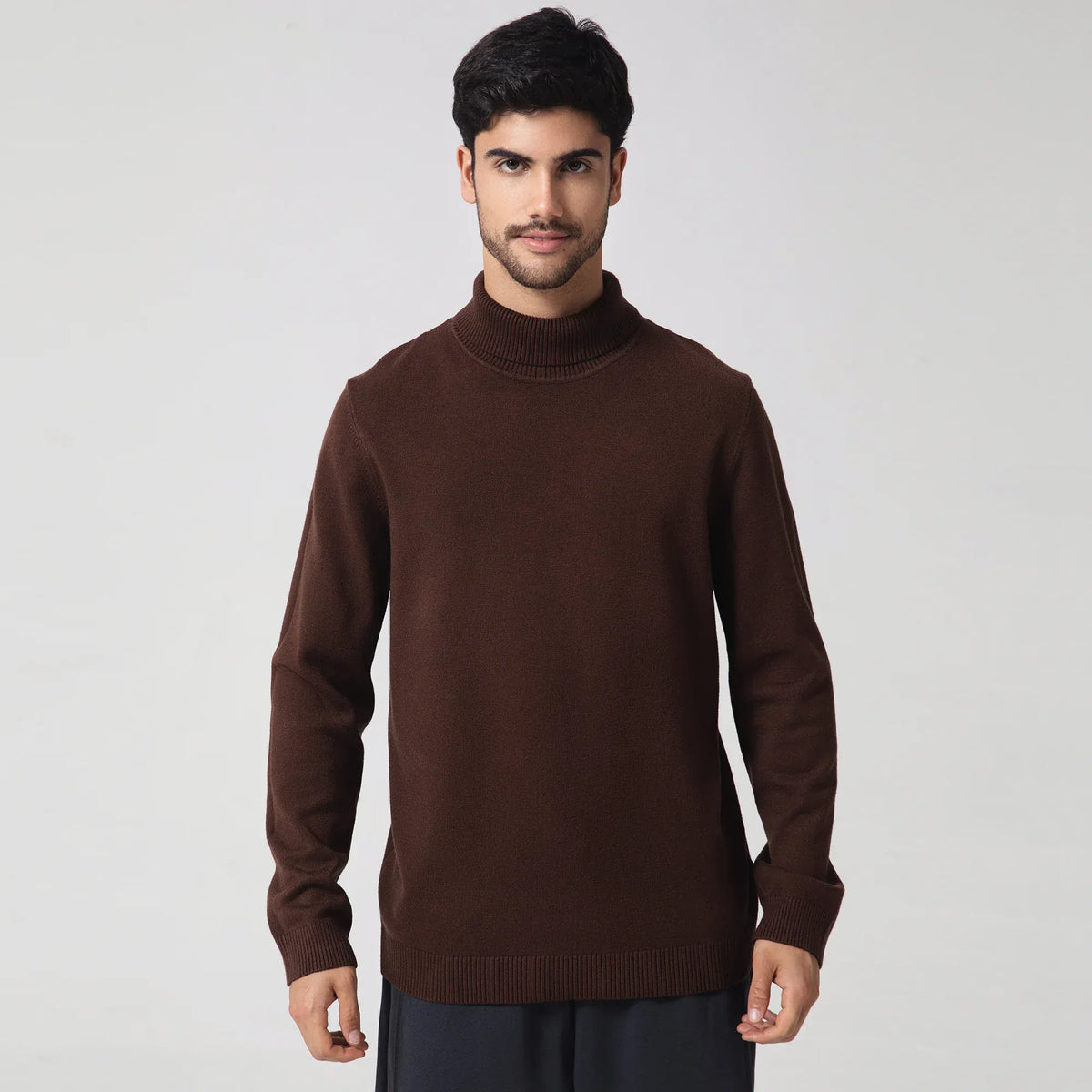 Casual Plain Sweater for Men Image