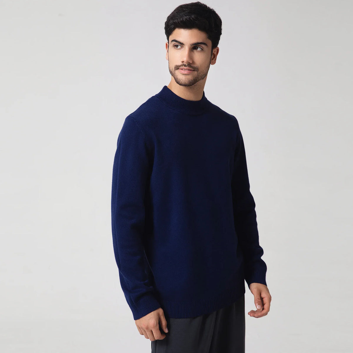 Casual Plain Sweater for Men Image