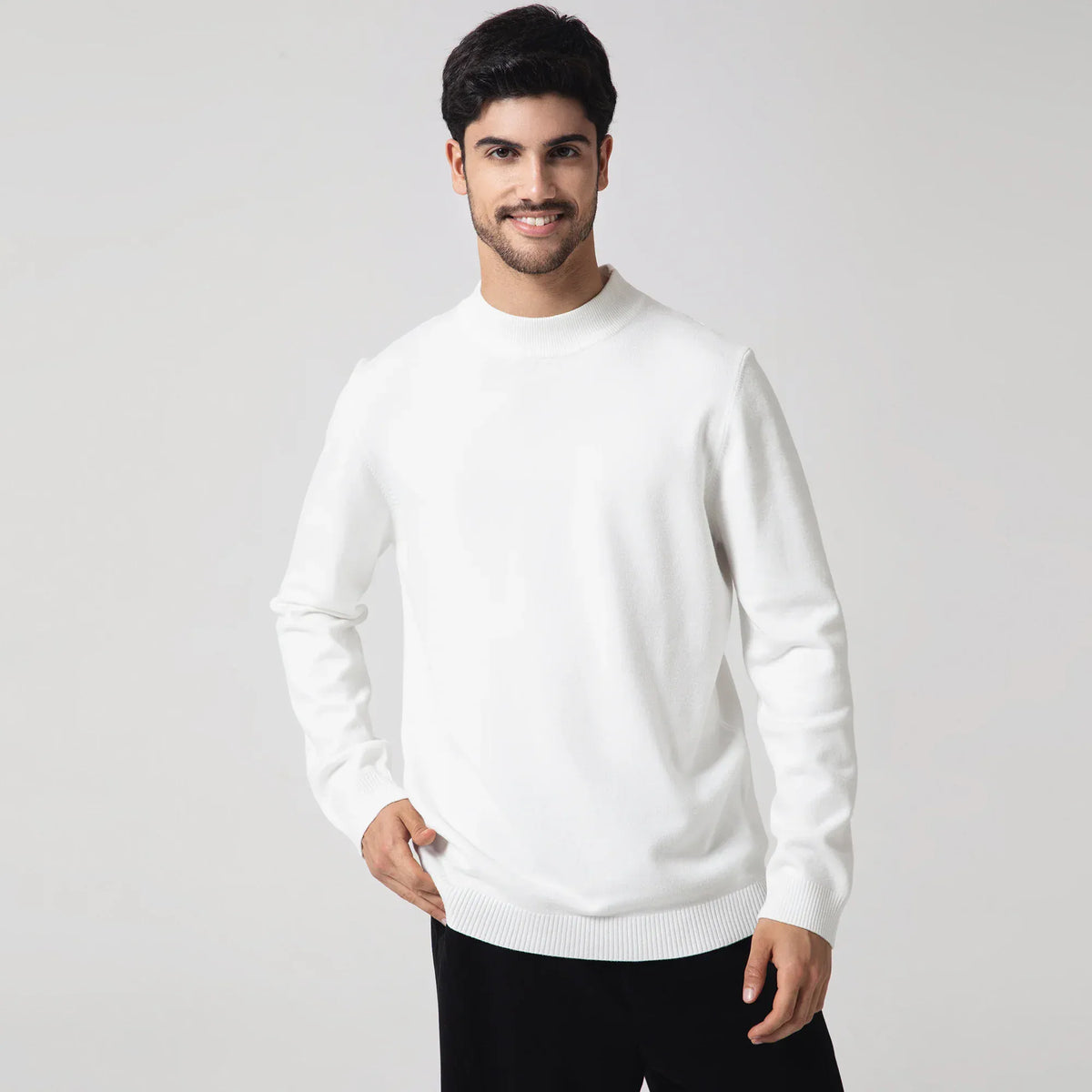 Casual Plain Sweater for Men Image
