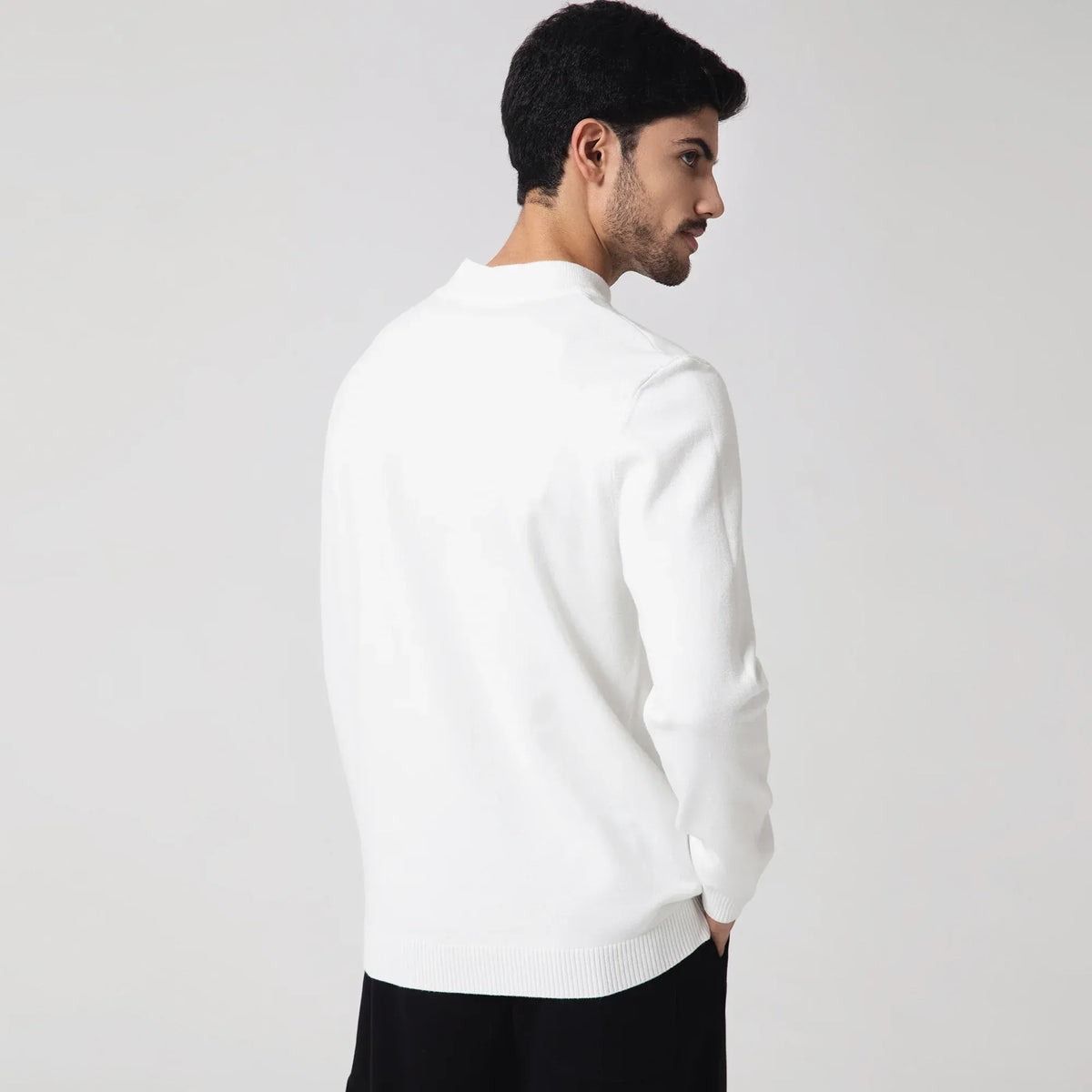 Casual Plain Sweater for Men Image
