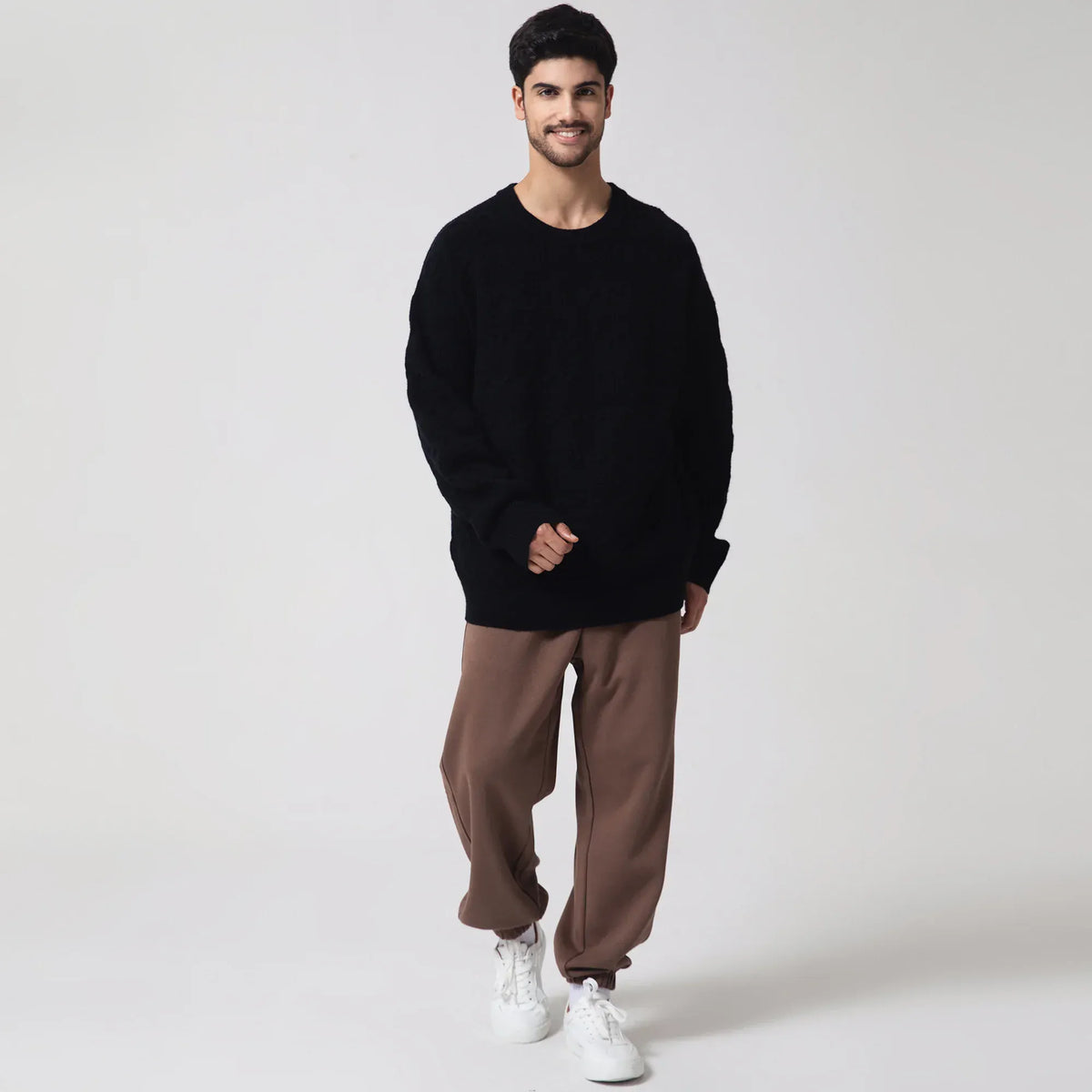 Black Casual Jacquard Sweater for Men Image